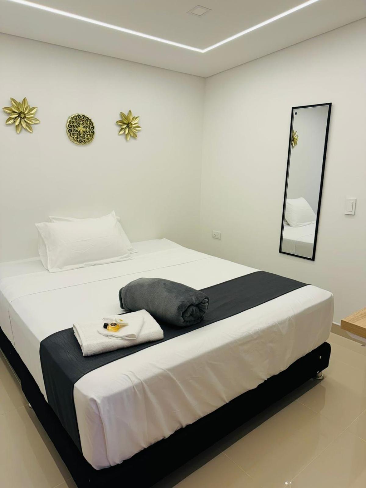Aero Hotel Boutique Bogotá Extérieur photo
